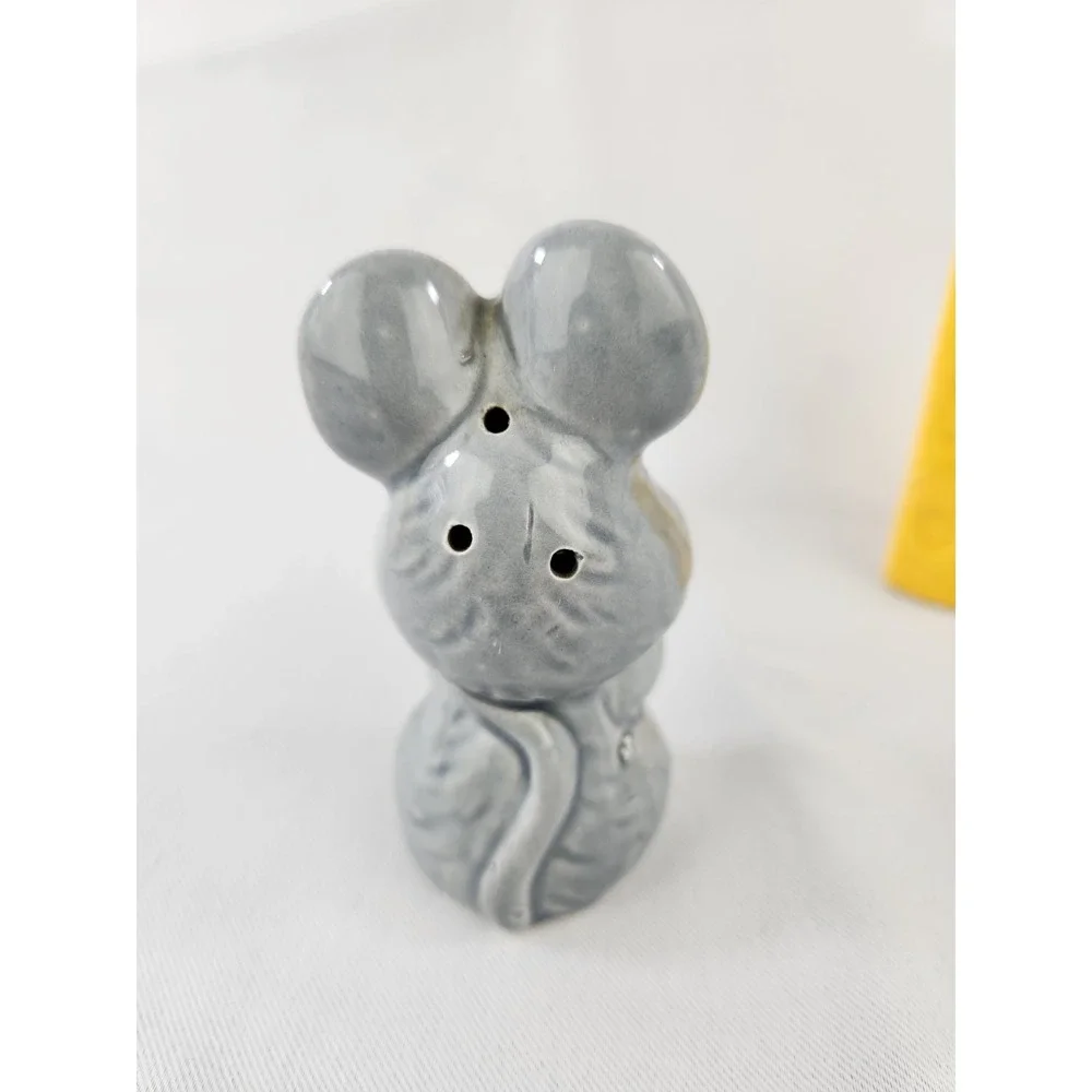 Vintage Mouse Cheese Wedge Salt And Pepper Shakers Toothpick Holder Set Japan